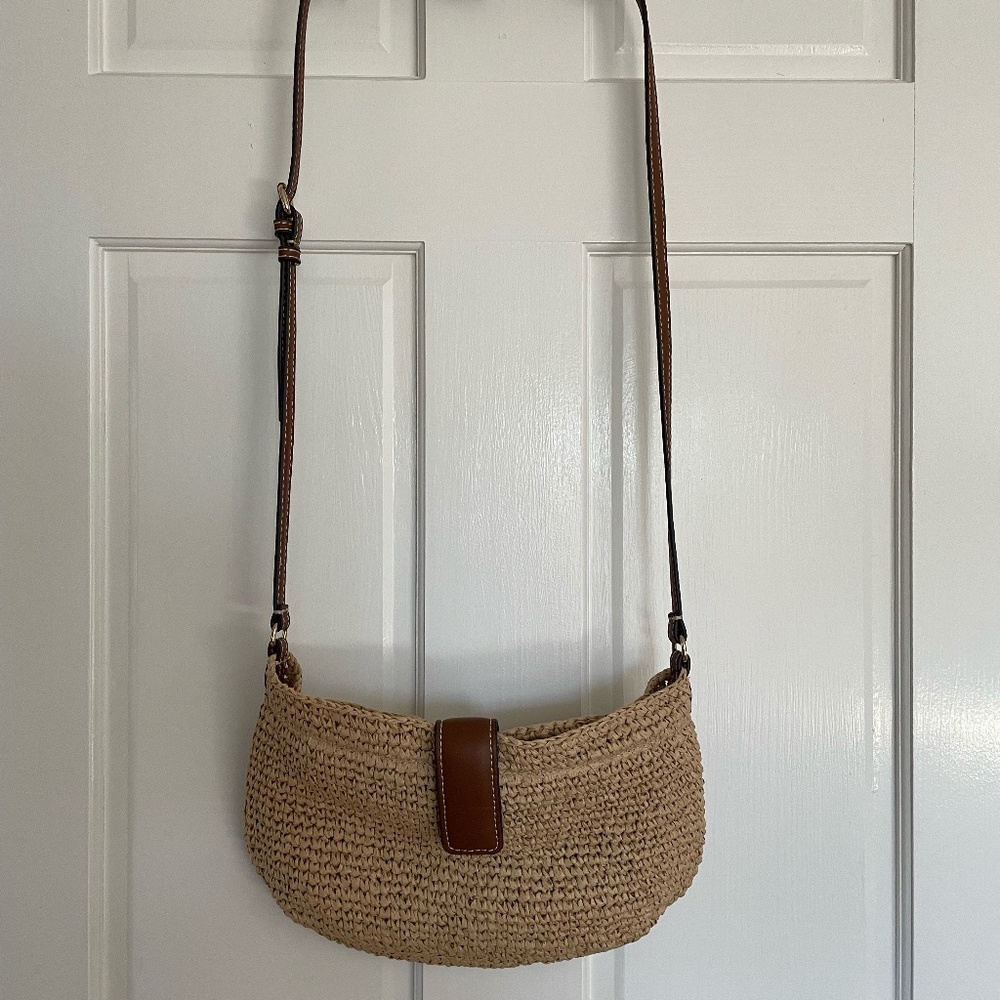 Like new Zara raffia crossbody
